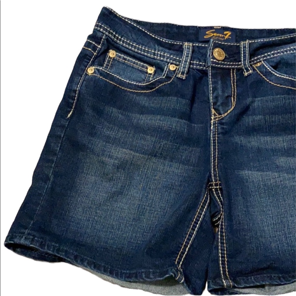 SEVEN7 dark wash denim boyfriend shorts - Picture 4 of 9